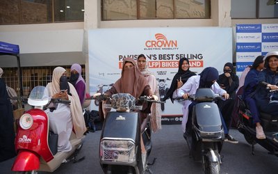 Crown Electric Mobility Engages Students at Al-Kawthar University